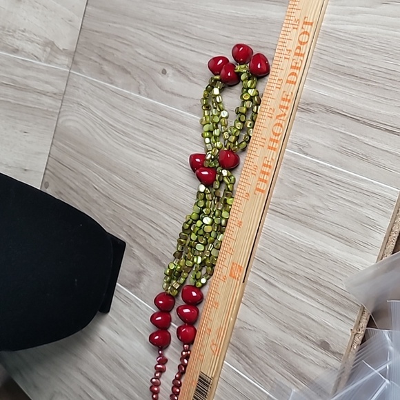 Chunky Multi Strand Beaded Statement Necklace Red Green Boho Layered Fashion - Picture 5 of 5